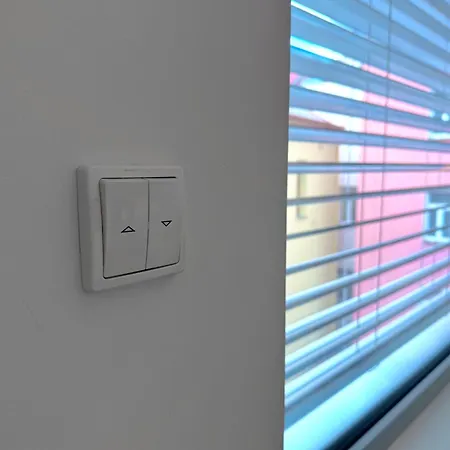 Apartmán Bright Modern 1br • Quiet • 20 Min Center • Grill Praha