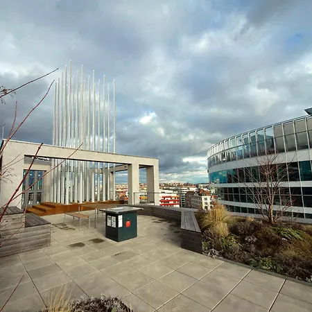 Apartman Bright Modern 1br • Quiet • 20 Min Center • Grill Prága